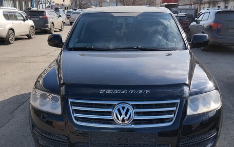 Volkswagen Touareg III, 2004 год, 830 000 рублей, 1 фотография