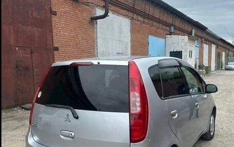 Mitsubishi Colt VI рестайлинг, 2004 год, 330 000 рублей, 6 фотография