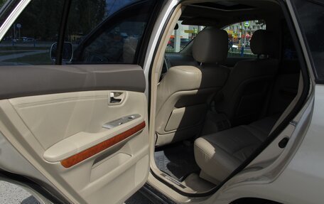 Lexus RX II рестайлинг, 2004 год, 1 288 000 рублей, 13 фотография
