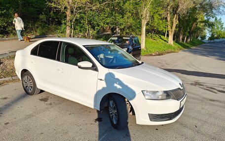 Skoda Rapid I, 2018 год, 800 000 рублей, 4 фотография