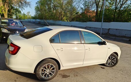 Skoda Rapid I, 2018 год, 800 000 рублей, 3 фотография