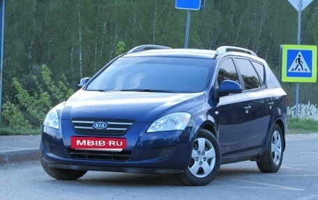 KIA cee'd I рестайлинг, 2008 год, 580 000 рублей, 2 фотография