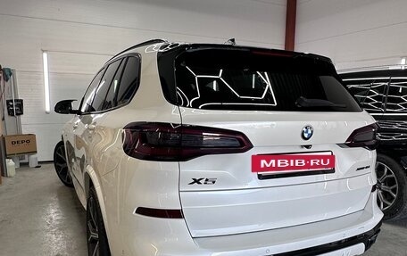 BMW X5, 2019 год, 6 050 000 рублей, 3 фотография