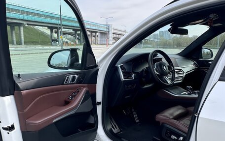 BMW X5, 2019 год, 6 050 000 рублей, 28 фотография
