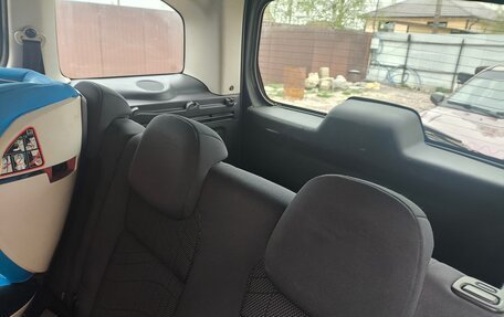 Peugeot Partner II рестайлинг 2, 2009 год, 360 000 рублей, 10 фотография