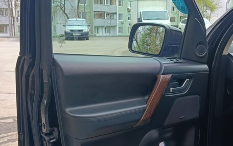 Land Rover Freelander II рестайлинг 2, 2013 год, 1 800 000 рублей, 28 фотография