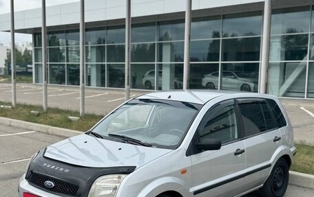 Ford Fusion I, 2005 год, 230 000 рублей, 3 фотография