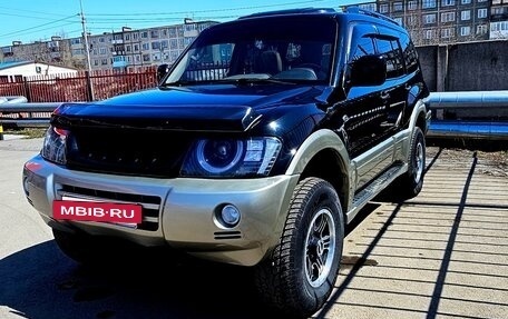 Mitsubishi Montero III, 2002 год, 1 650 000 рублей, 2 фотография