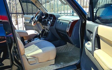 Mitsubishi Montero III, 2002 год, 1 650 000 рублей, 13 фотография