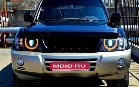 Mitsubishi Montero III, 2002 год, 1 650 000 рублей, 9 фотография