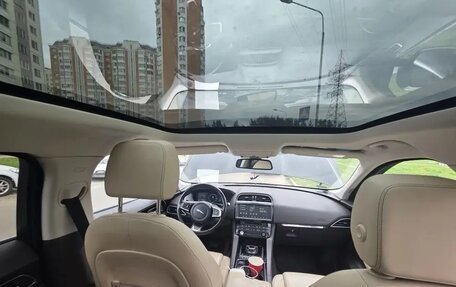 Jaguar F-Pace, 2018 год, 2 680 000 рублей, 7 фотография