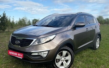 KIA Sportage III, 2011 год, 1 300 000 рублей, 2 фотография