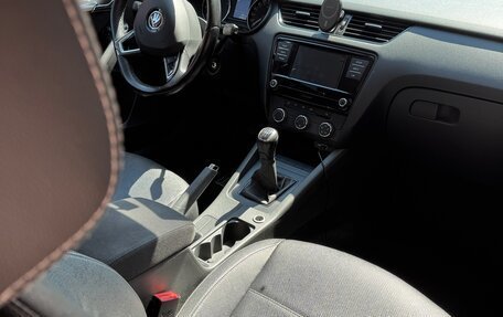 Skoda Octavia, 2018 год, 1 680 000 рублей, 8 фотография