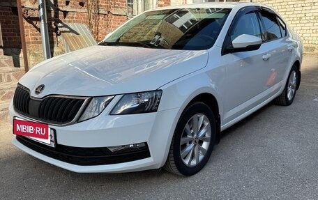 Skoda Octavia, 2018 год, 1 680 000 рублей, 3 фотография