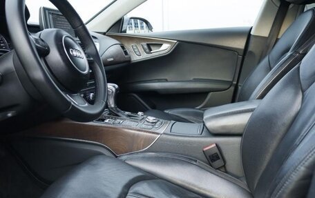 Audi A7, 2011 год, 1 900 000 рублей, 8 фотография