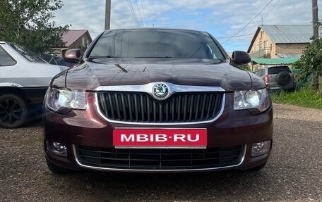 Skoda Superb III рестайлинг, 2009 год, 1 100 000 рублей, 2 фотография