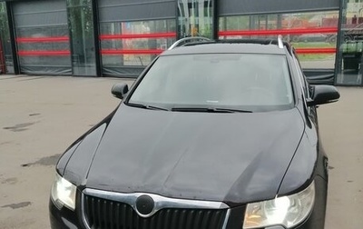 Skoda Superb III рестайлинг, 2012 год, 685 000 рублей, 1 фотография