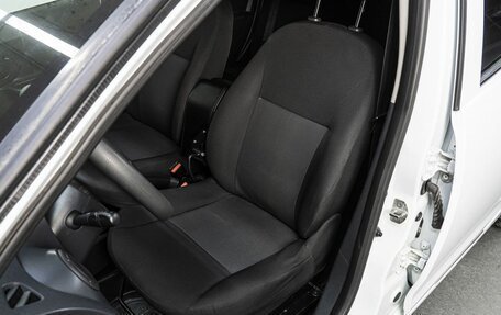 Renault Logan II, 2015 год, 600 000 рублей, 12 фотография