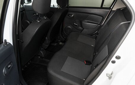 Renault Logan II, 2015 год, 600 000 рублей, 13 фотография
