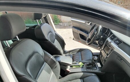 Skoda Superb III рестайлинг, 2012 год, 685 000 рублей, 12 фотография