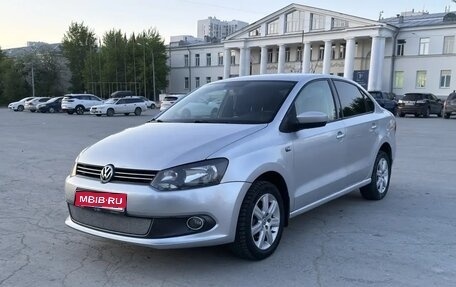 Volkswagen Polo VI (EU Market), 2011 год, 690 000 рублей, 1 фотография