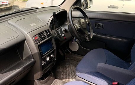 Nissan Cube II, 2001 год, 270 000 рублей, 17 фотография