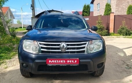 Renault Duster I рестайлинг, 2014 год, 820 000 рублей, 2 фотография