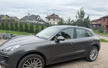 Porsche Macan I рестайлинг, 2015 год, 2 700 000 рублей, 2 фотография