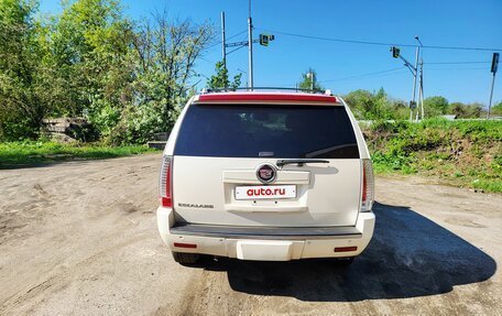 Cadillac Escalade III, 2007 год, 1 330 000 рублей, 5 фотография
