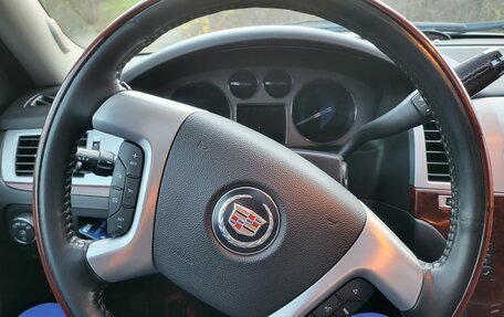 Cadillac Escalade III, 2007 год, 1 330 000 рублей, 15 фотография