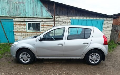 Renault Sandero I, 2014 год, 445 000 рублей, 4 фотография