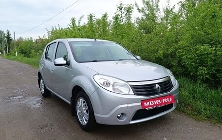 Renault Sandero I, 2014 год, 445 000 рублей, 5 фотография