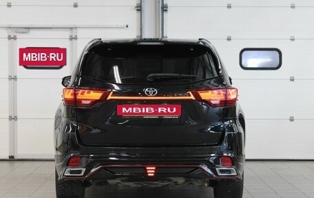 Toyota Highlander III, 2014 год, 2 987 000 рублей, 6 фотография