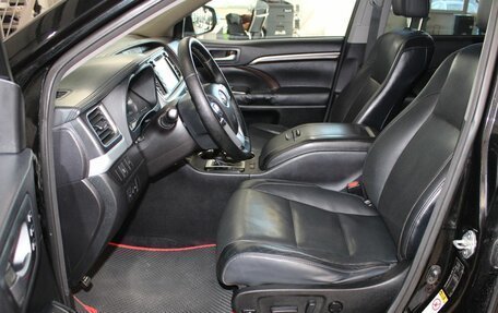 Toyota Highlander III, 2014 год, 2 987 000 рублей, 13 фотография