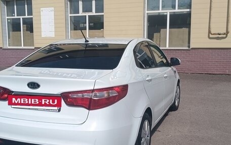 KIA Rio III рестайлинг, 2012 год, 850 000 рублей, 5 фотография