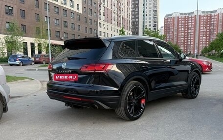 Volkswagen Touareg III, 2018 год, 3 600 000 рублей, 12 фотография