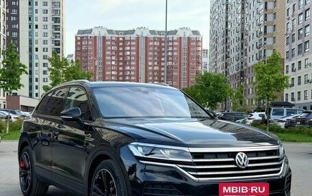 Volkswagen Touareg III, 2018 год, 3 600 000 рублей, 2 фотография