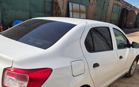 Renault Logan II, 2016 год, 450 000 рублей, 3 фотография