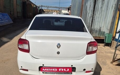 Renault Logan II, 2016 год, 450 000 рублей, 4 фотография