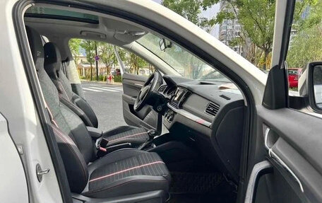 Skoda Kamiq I, 2022 год, 1 600 000 рублей, 19 фотография