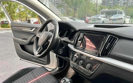 Skoda Kamiq I, 2022 год, 1 600 000 рублей, 15 фотография