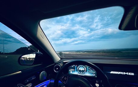 Mercedes-Benz E-Класс, 2016 год, 2 750 000 рублей, 2 фотография