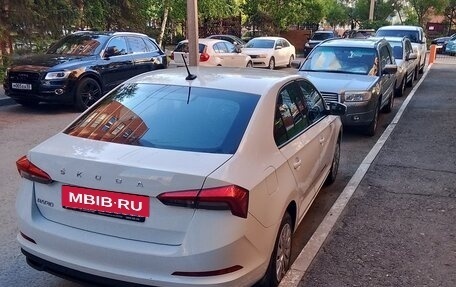 Skoda Rapid II, 2021 год, 1 560 000 рублей, 2 фотография