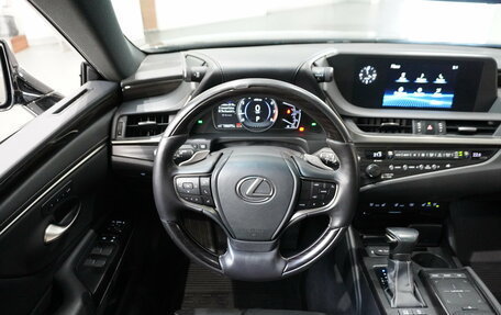 Lexus ES VII, 2018 год, 3 440 000 рублей, 14 фотография