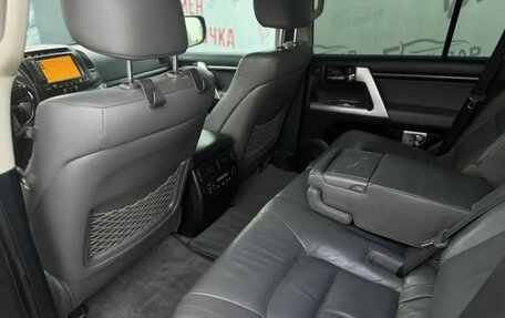 Toyota Land Cruiser 200, 2010 год, 3 350 000 рублей, 9 фотография