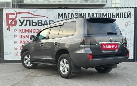 Toyota Land Cruiser 200, 2010 год, 3 350 000 рублей, 6 фотография