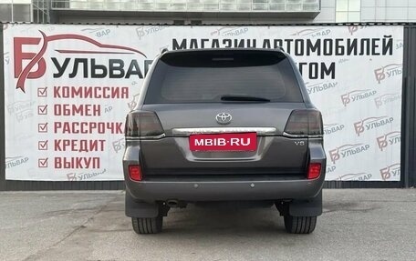 Toyota Land Cruiser 200, 2010 год, 3 350 000 рублей, 5 фотография