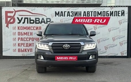 Toyota Land Cruiser 200, 2010 год, 3 350 000 рублей, 2 фотография