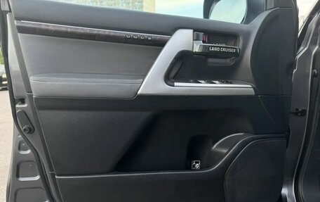 Toyota Land Cruiser 200, 2010 год, 3 350 000 рублей, 18 фотография