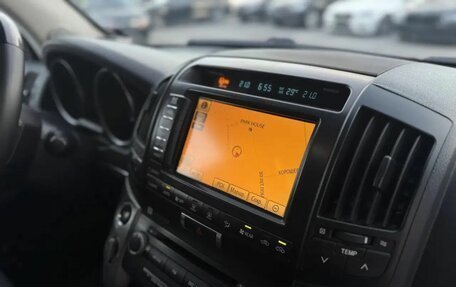 Toyota Land Cruiser 200, 2010 год, 3 350 000 рублей, 25 фотография